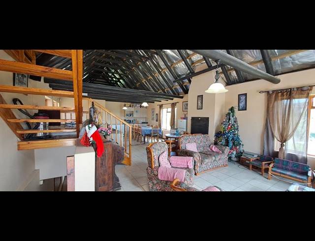 5 BEDROOM HOUSE FOR SALE IN STILBAAI-WES